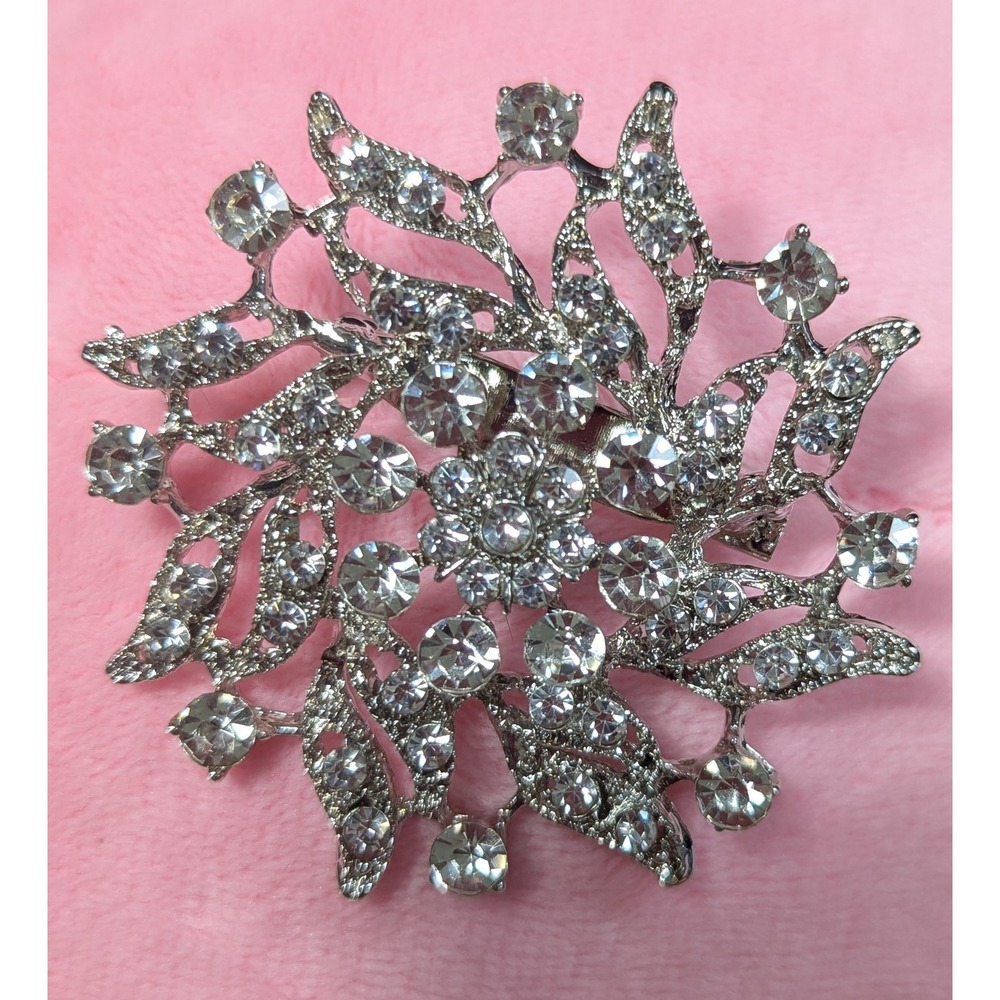 Silver Tone Rhinestone Sunburst Brooch Pin Clear Crystal Swirl‎ Floral 2 Inch
